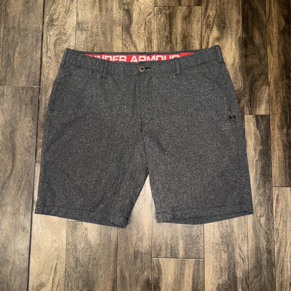 Under Armour Golf Shorts Men's Size 40 Inseam 10" Grey Flat Front Stretch